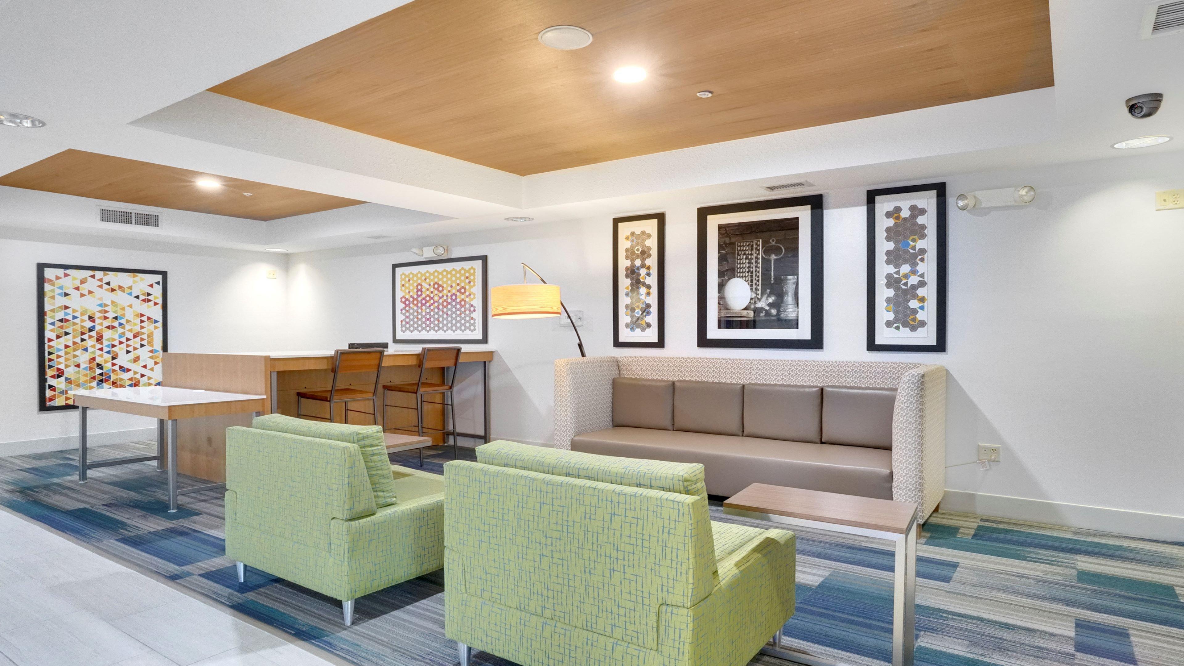 Holiday Inn Express Hotel & Suites Portland By Ihg Buitenkant foto